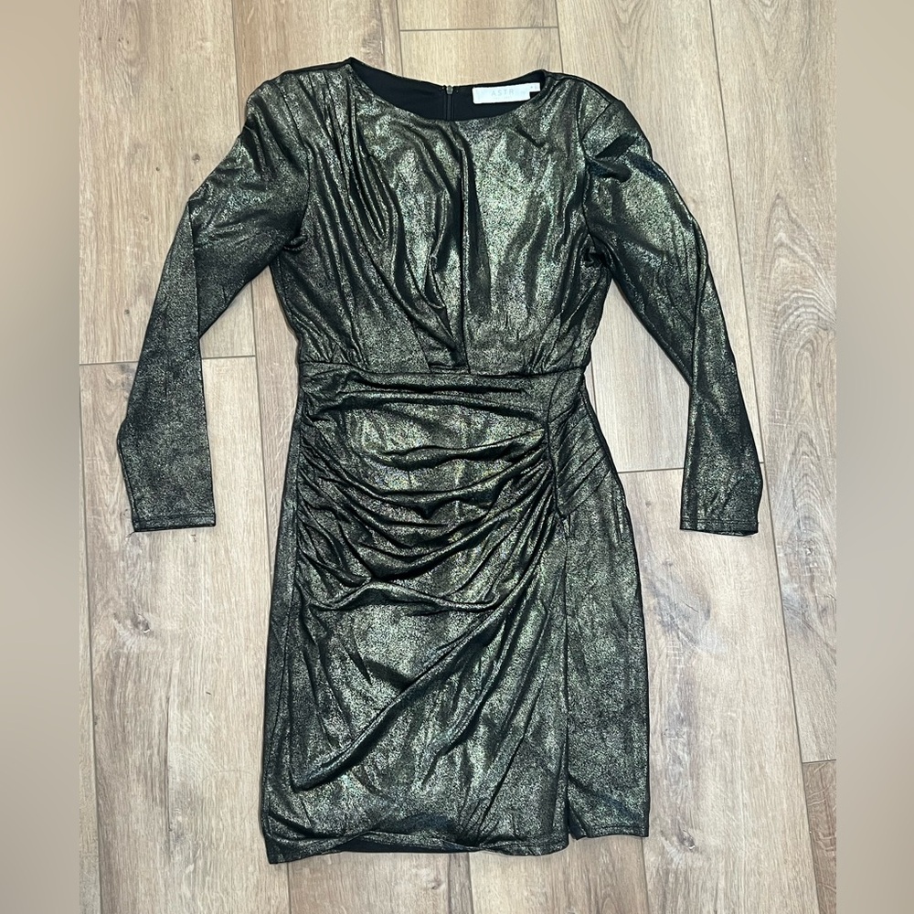 ASTR Gunmetal Gold Foil Ruched Mini Dress Women’s Small Like New
